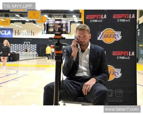 湖人雄鹿对决前瞻:字母哥东契奇NBA球星对比与比赛战术分析